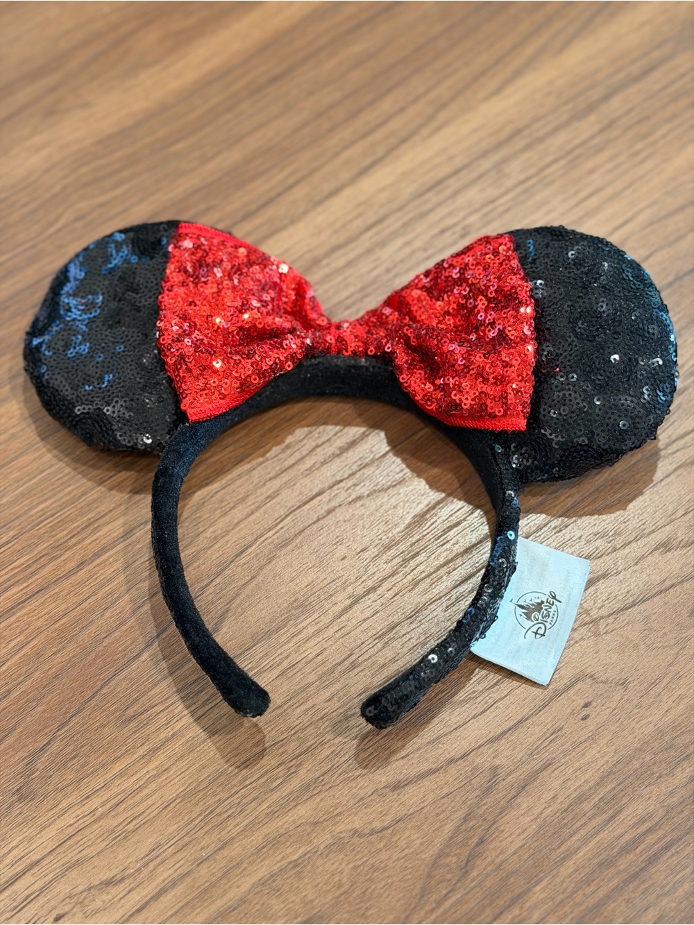 Disney Parks Japan Exclusive Minnie Mouse Ears Sequin W/ Red Bow Girl Travel
